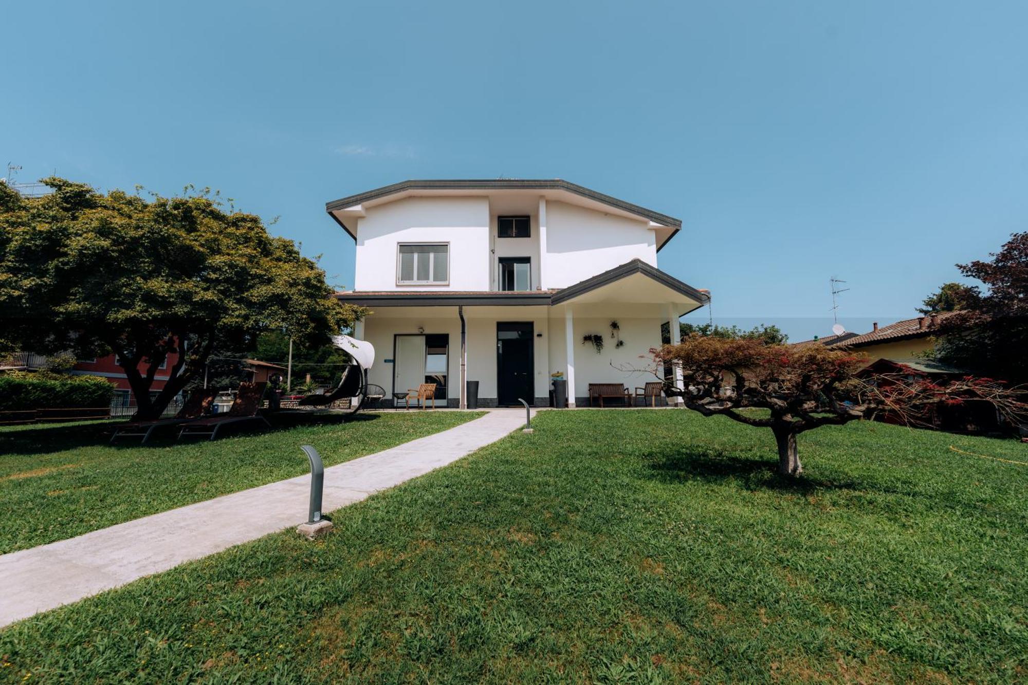Sleep & Fly Malpensa Bed & Breakfast Case Nuove  Bagian luar foto