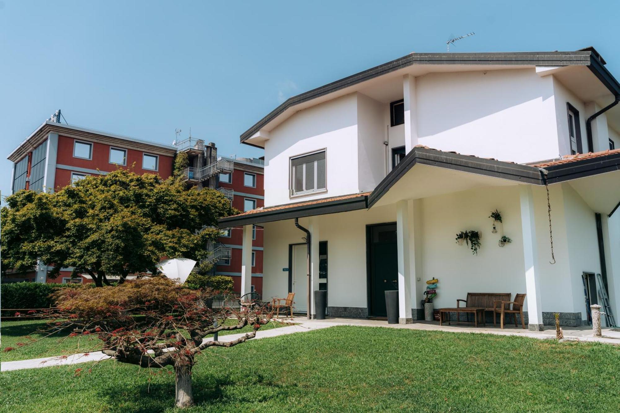Sleep & Fly Malpensa Bed & Breakfast Case Nuove  Bagian luar foto
